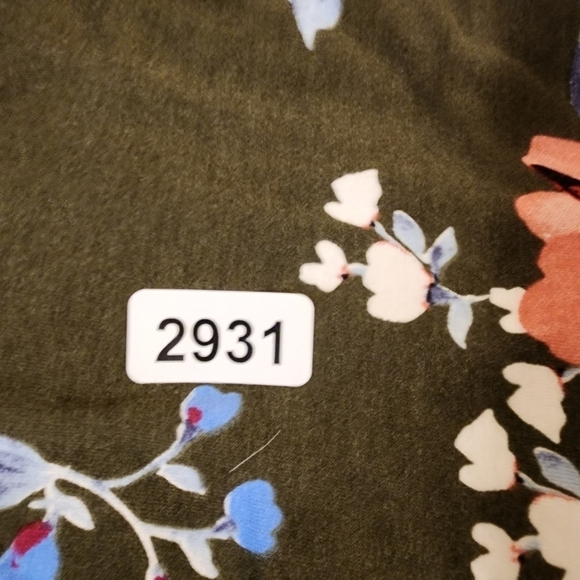 One piece floral long jumpsuit size L - Picture 10 of 11